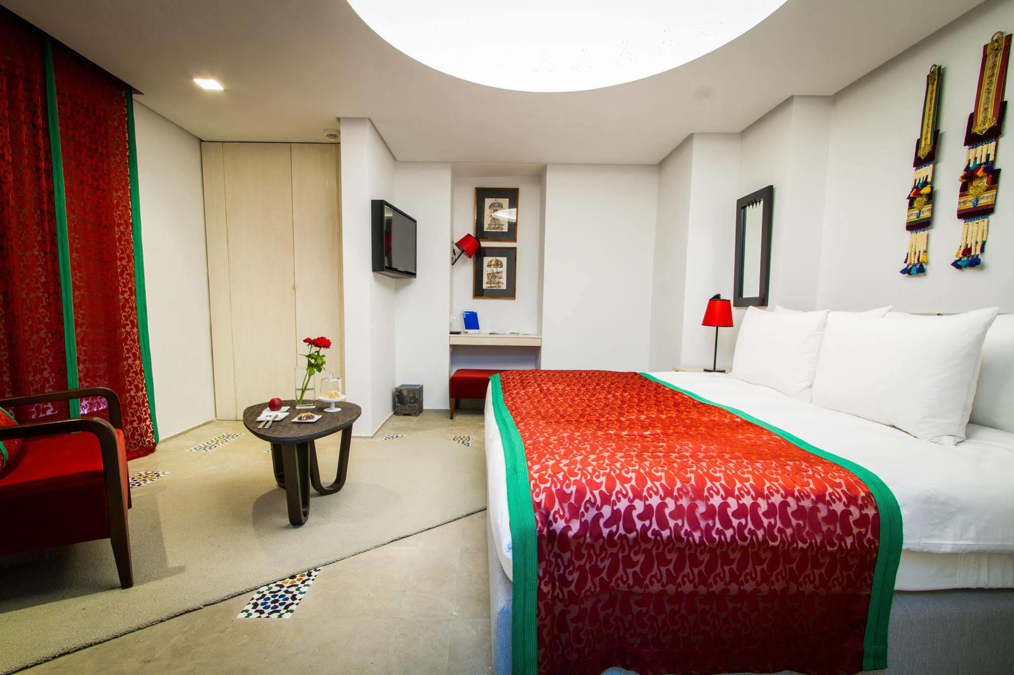 Euphoriad Riad